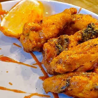 Jumbo Wood Fired Curry Lemon Pepper Wings (8)