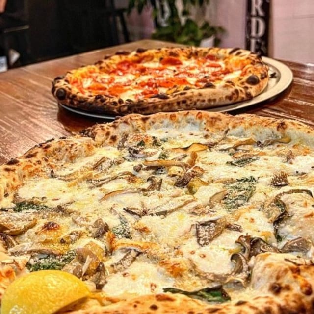 Fungi Pizza.